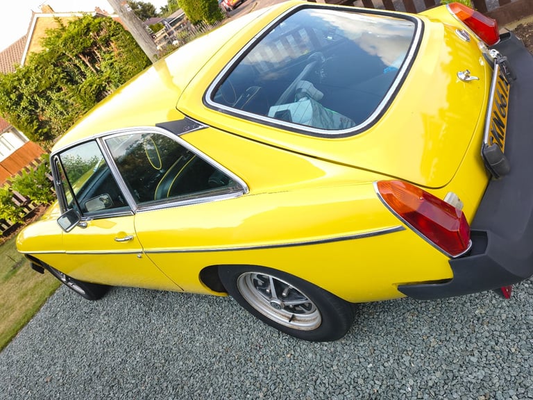 MGB GT Overdrive 1981