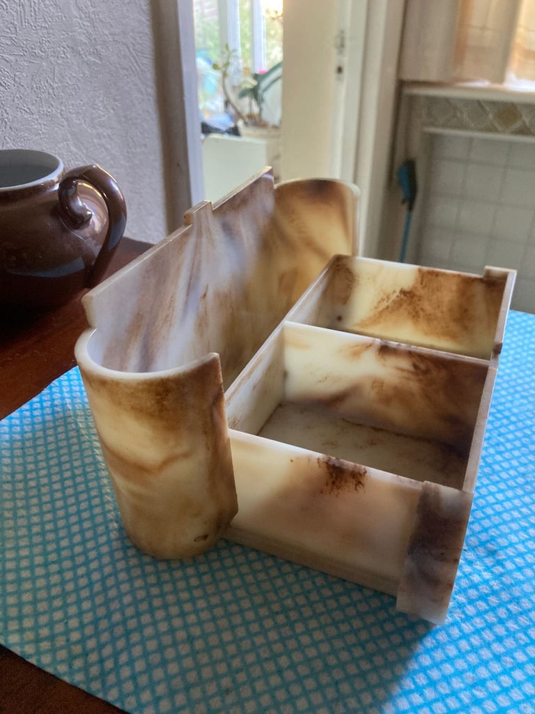 THE HURRICANE CIGARETTE BOX Nutt Products Ltd 1950s Bakelite Reasonable offers accepted