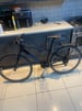 Giant escape 3 hybrid bike in very good condition going for good price