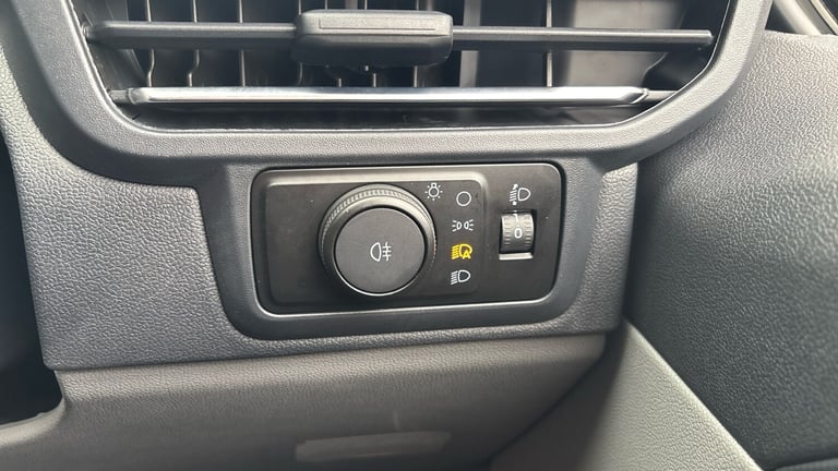 2025 Ford Transit Custom 2.0 EcoBlue 136ps H1 Double Cab Van Limited Auto PANEL VAN DIESEL Automatic