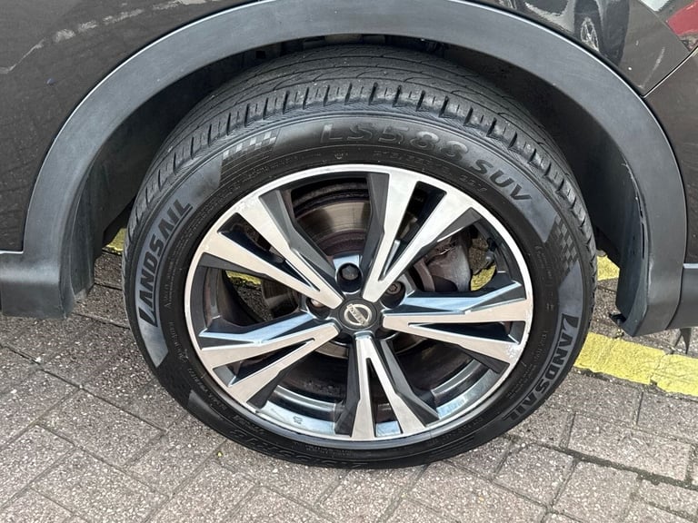 2018 Nissan Qashqai Nissan Qashqai 1.5 N-Connecta 5drs Hatchback Diesel Manual