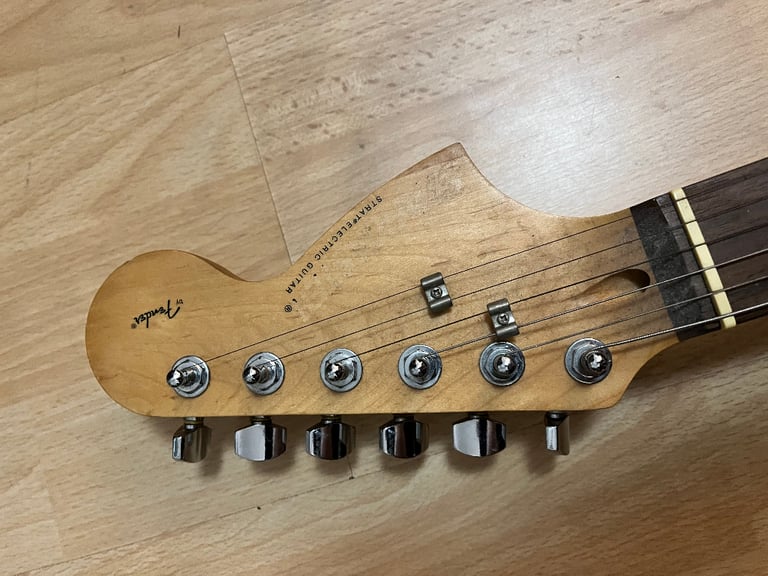 Starcaster by Fender electric guitar BLACK/SPARKLE