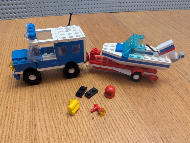 Lego 6698 RV Speed Boat / Lego 6693 Bin Lorry / Lego 6630 Bucket Loader. Complete.