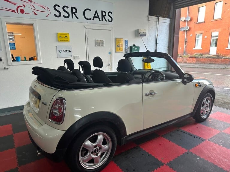 MINI Convertible 1.6 One Convertible 2dr Petrol Manual Euro 5 (98 ps)