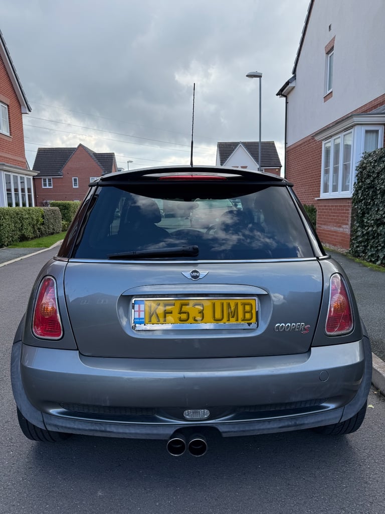 Mini Cooper S R53 SUPERCHARGER * Pops & Bangs 11 Months Mot Left*