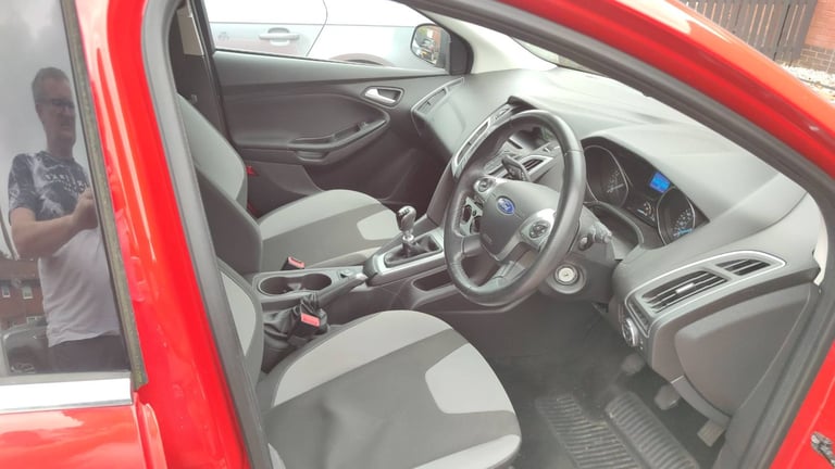 Ford, FOCUS, Hatchback, 2014, Manual, 998 (cc), 5 doors