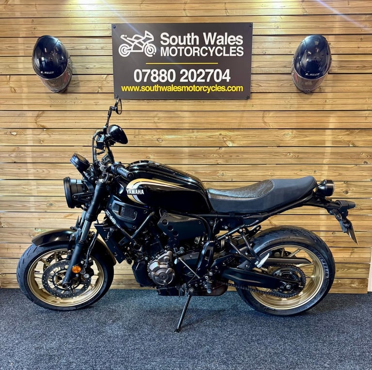 image for Yamaha XSR 700 / 2022 (72) model / just 7472 miles.