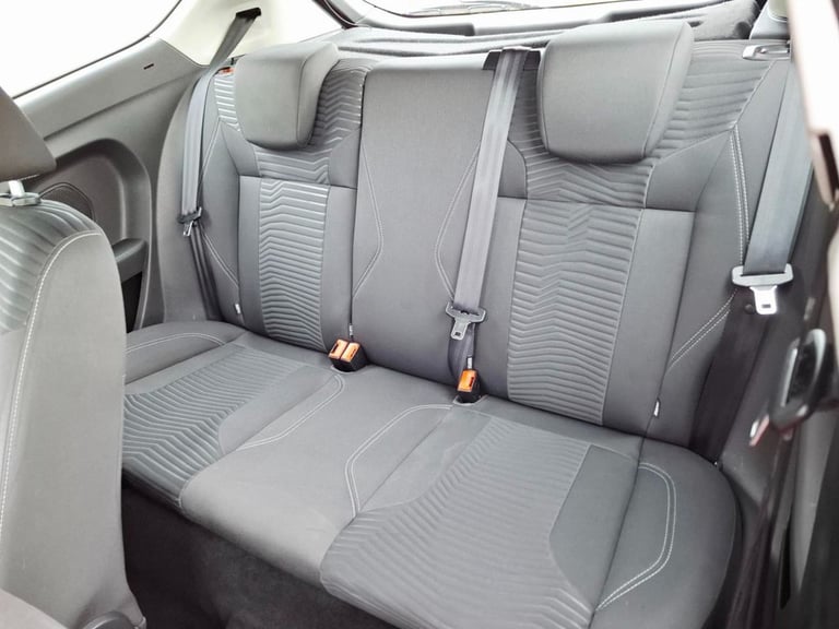 2013 Ford Fiesta 1.6 Zetec 3dr Powershift HATCHBACK PETROL Automatic