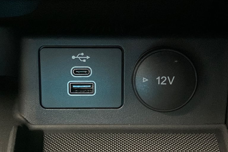 2025 Ford Focus 744494 Hatchback Petrol Manual