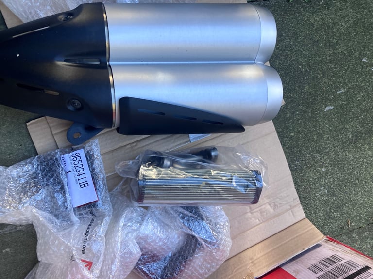 Ducati diavel muffler 