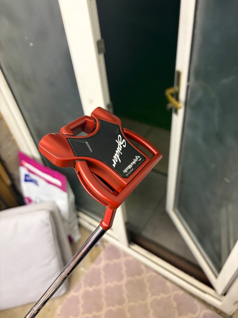 Taylor made 35” spider putter