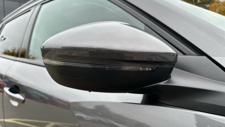 2021 Peugeot 2008 1.2 PureTech Allure Premium SUV 5dr Petrol Manual Euro 6 (s/s) (100 ps) SUV Pet...