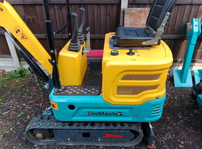 Digmaster one ton digger 
