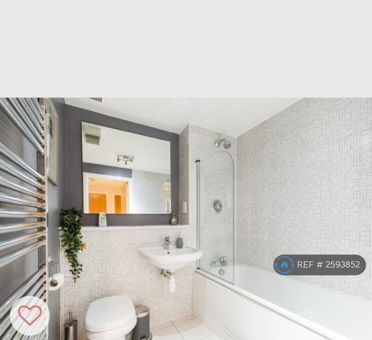 2 bedroom flat in Birmingham, Birmingham, B1 (2 bed) (#2593852)