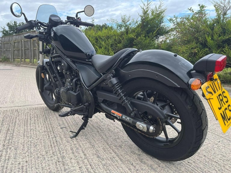 2017 17 HONDA CMX 500 A-X REBEL CMX500 CRUISER BOBBER 4k MILES ONLY NEW MOT
