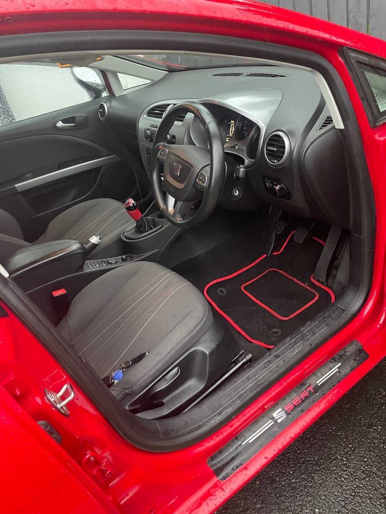 Seat, LEON, Hatchback, 2012, Manual, 1197 (cc), 5 doors