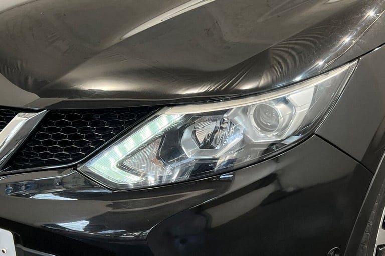 2017 66 NISSAN QASHQAI 1.2 DIG-T TEKNA SUV 5DR PETROL XTRON 2WD EURO 6 (S/S) (11