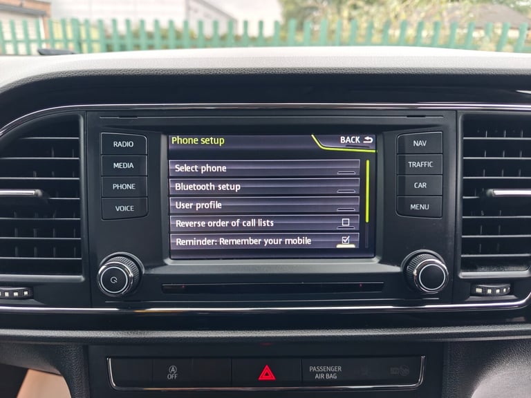 2013 SEAT Leon 1.2 TSI SE 5dr [Technology Pack] HATCHBACK Petrol Manual