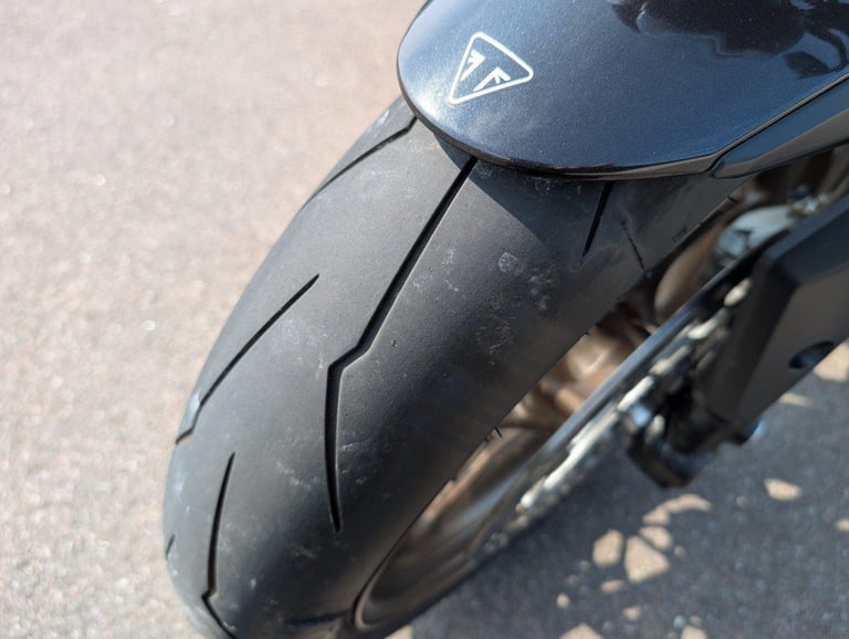 2022 TRIUMPH STREET TRIPLE 765 RS