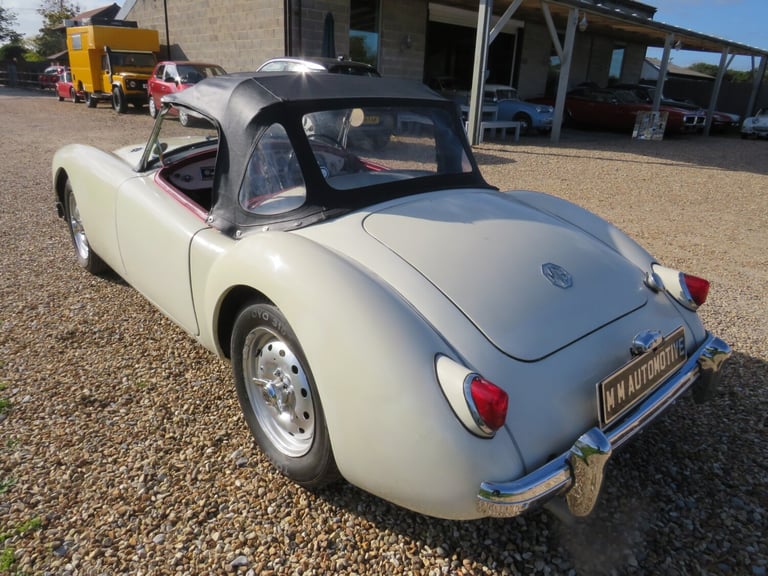 1959 MG MGA ROADSTER Convertible Petrol Manual