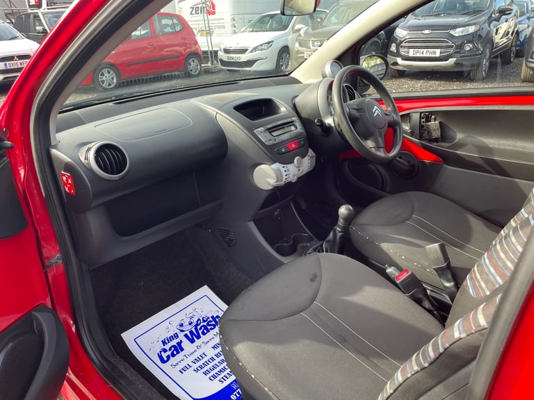 * 2013 CITROEN C1 1.0i VTR 3 DOOR + £20 ROAD TAX + IDEAL FIRST CAR * 
