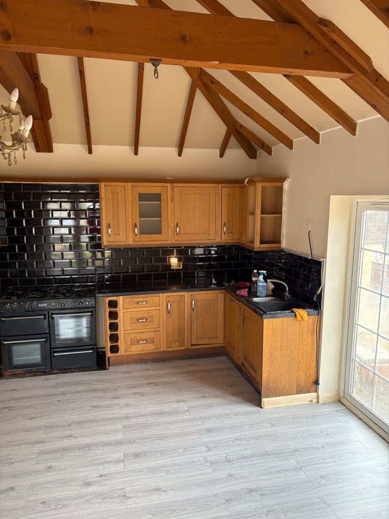 2 bed Bungalow with land for rent 