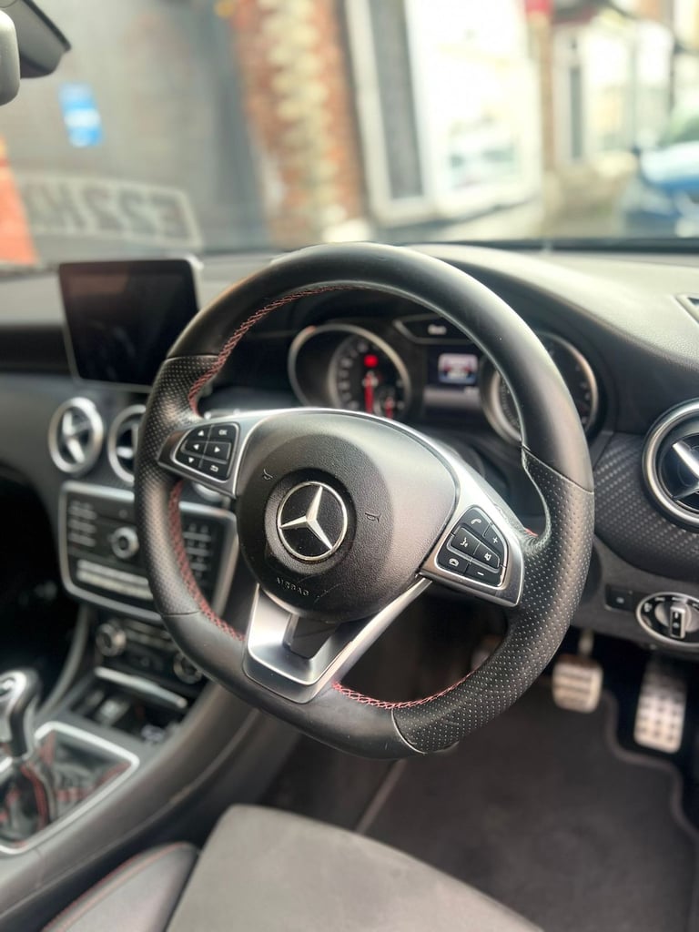 Mercedes-Benz, A CLASS, Hatchback, 2016, Manual, 1461 (cc), 5 doors