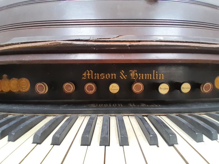 Harmonium in need of restoration. 