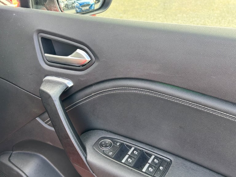 2023 Renault Captur 1.0 TCE 90 Rive Gauche 5dr Hatchback PETROL Manual