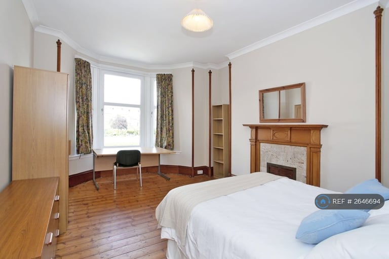 image for 5 bedroom flat in Lilybank Place, Aberdeen, AB24 (5 bed) (#2646694)