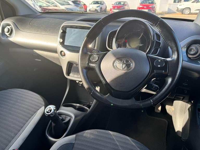 2019 Toyota AYGO 1.0 VVT-i x-trend Hatchback 5dr Petrol Manual Euro 6 (71 ps) HATCHBACK Petrol Ma...