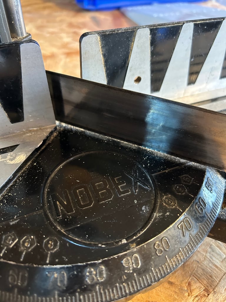 Nobex mitre saw