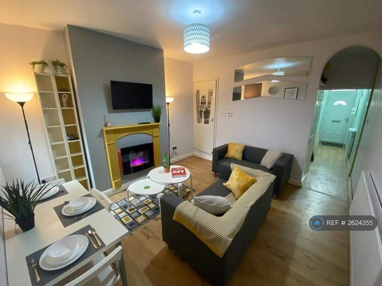 image for 3 bedroom house in Mostyn Street, Wolverhampton, WV1 (3 bed) (#2624355)