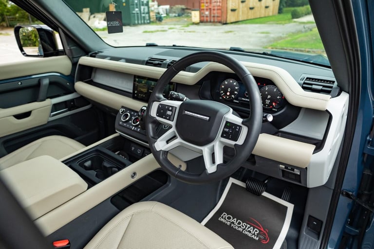 2024 Land Rover Defender 110 3.0 D300 MHEV X-Dynamic SE SUV 5dr Diesel Auto 4WD Euro 6 (s/s) (300...
