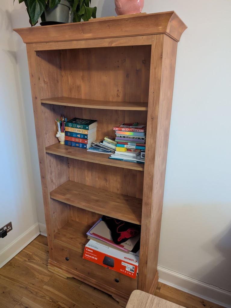 Reddish wood bookcase
