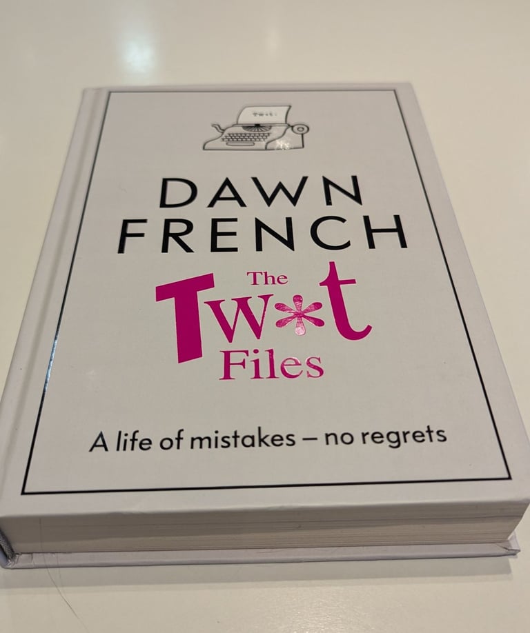  📚 LGBTQ+ BOOK BUNDLE – 14 Fascinating Titles 📚