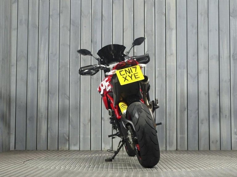 2017 17 DUCATI HYPERMOTARD 939