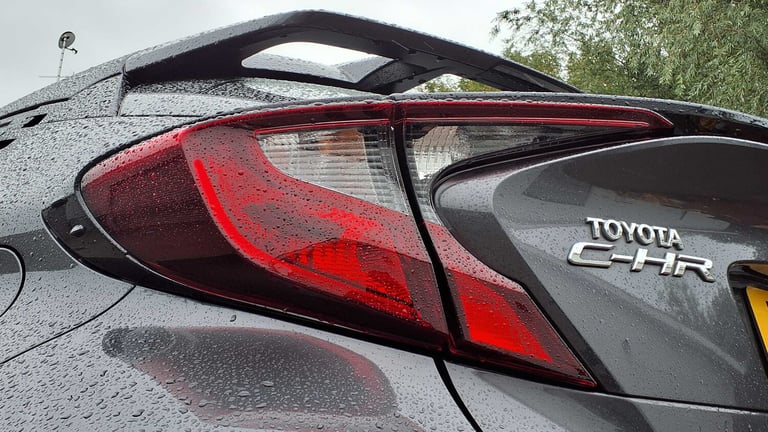  Toyota C-HR 1.8 Hybrid Icon 5dr CVT Hatchback Hybrid Ele Automatic