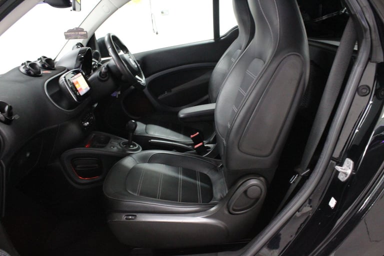  smart fortwo 1.0 Prime Cabriolet Twinamic Euro 6 (s/s) 2dr Petrol Automatic