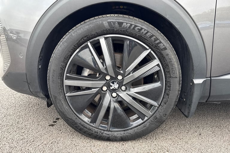 2022 Peugeot 3008 1.6 13.2kWh GT Premium e-EAT Euro 6 (s/s) 5dr SUV PETROL/ELECTRIC Automatic