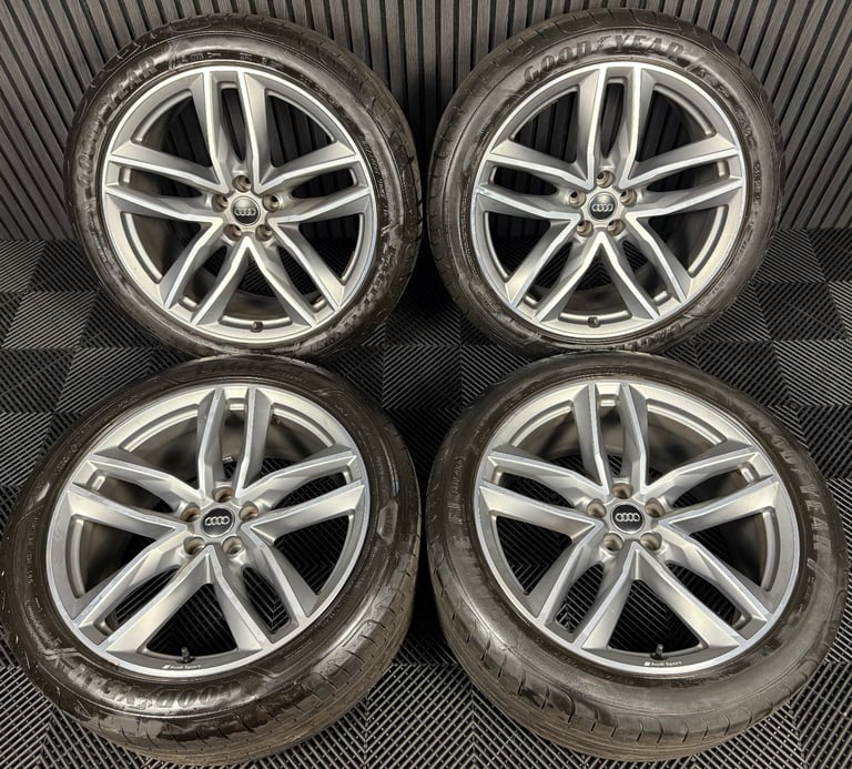 21'' GENUINE AUDI Q7 S LINE RS GREY DC ALLOY WHEELS ALLOYS TYRES