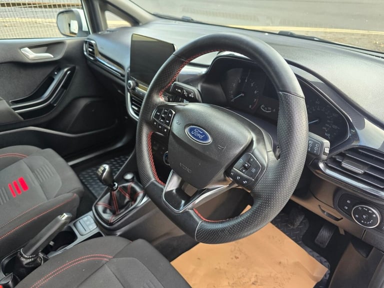 2022 Ford Fiesta Van 1.0T EcoBoost MHEV Sport Van Euro 6 125 ps - AIR CON + CRUISE CAR DERIVED VA...