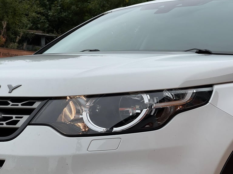 2017 Land Rover Discovery Sport 2.0 TD4 SE Tech 4WD Euro 6 (s/s) 5dr ESTATE Diesel Manual