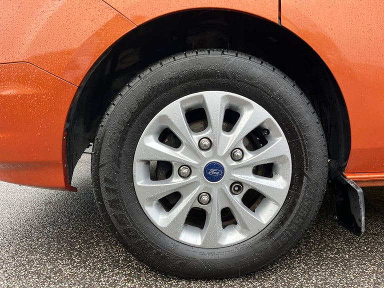 2021 Ford Transit Custom Transit Custom 2.0 EcoBlue 130ps Low Roof Limited Van Van DIESEL Manual