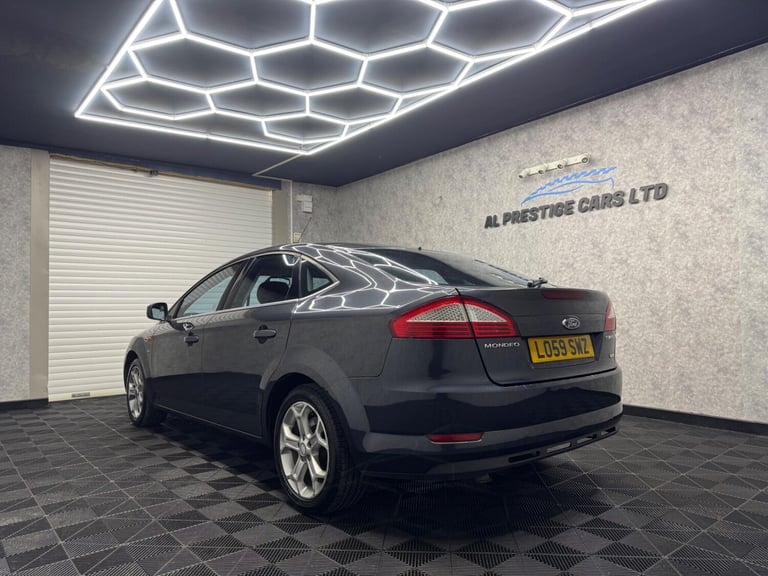 2010 Ford Mondeo 2.0 TDCi Titanium 5dr HATCHBACK Diesel Automatic