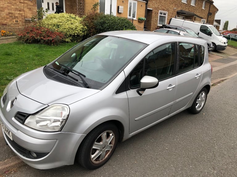 image for Renault, GRAND MODUS, AUTOMATIC, Hatchback, 2009, Semi-Auto, 1461 (cc), 5 doors