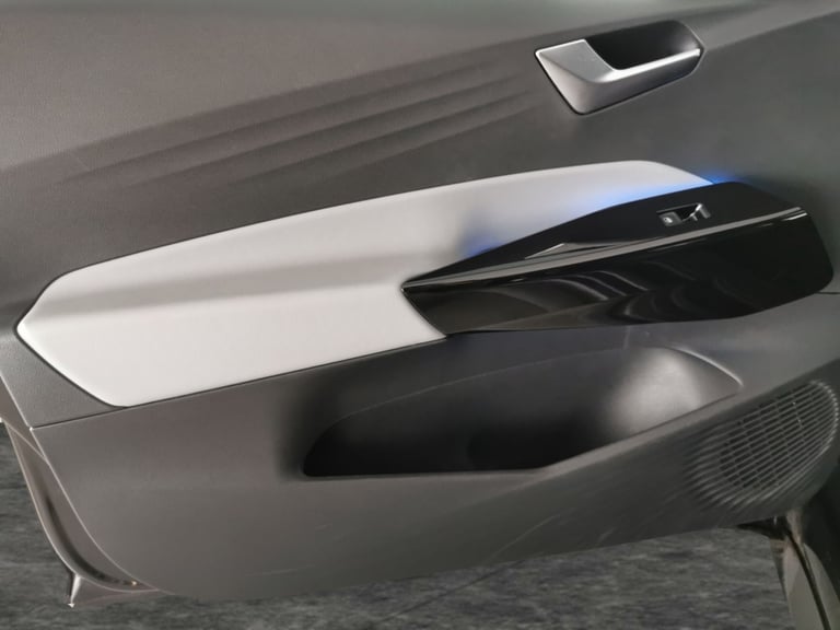 2022 Volkswagen ID.3 Pro Performance 58kWh Family Hatchback 5dr Electric Auto (204 ps) - LED - R ...