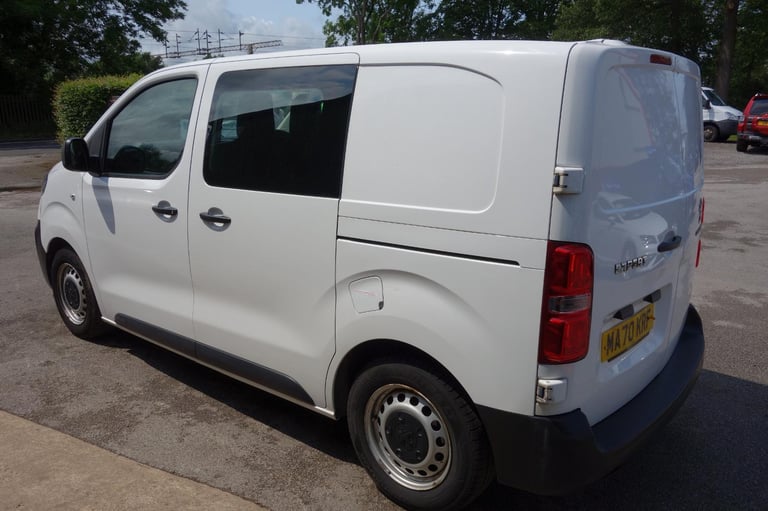 Peugeot Expert 1000 1.5 BlueHDi 100 Professional Van DIESEL MANUAL 2020/70