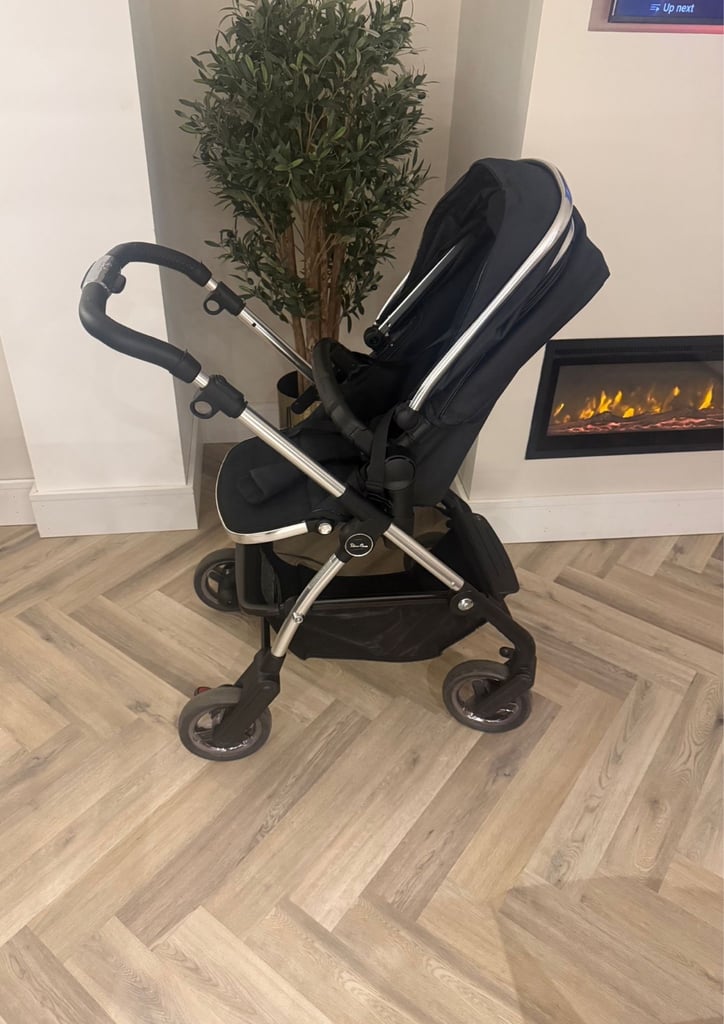 Silver Cross Pram