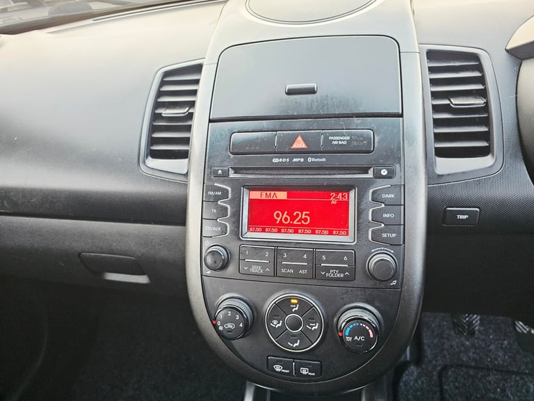 2013 Kia Soul 1.6 GDi 2 5dr HATCHBACK Petrol Manual